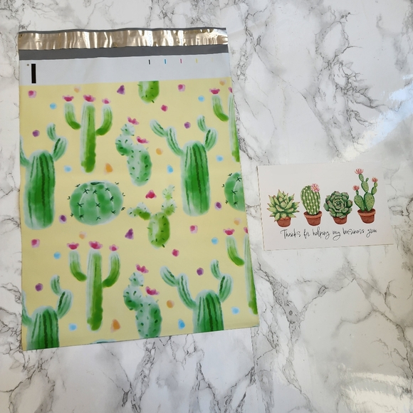 56 10x13” ASSORTED DESIGN POLYMAILERS & POSTAL CARDS 6×4. - Picture 8 of 8